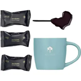 Yatta Modern Marvels Light Turquoise Branded Items